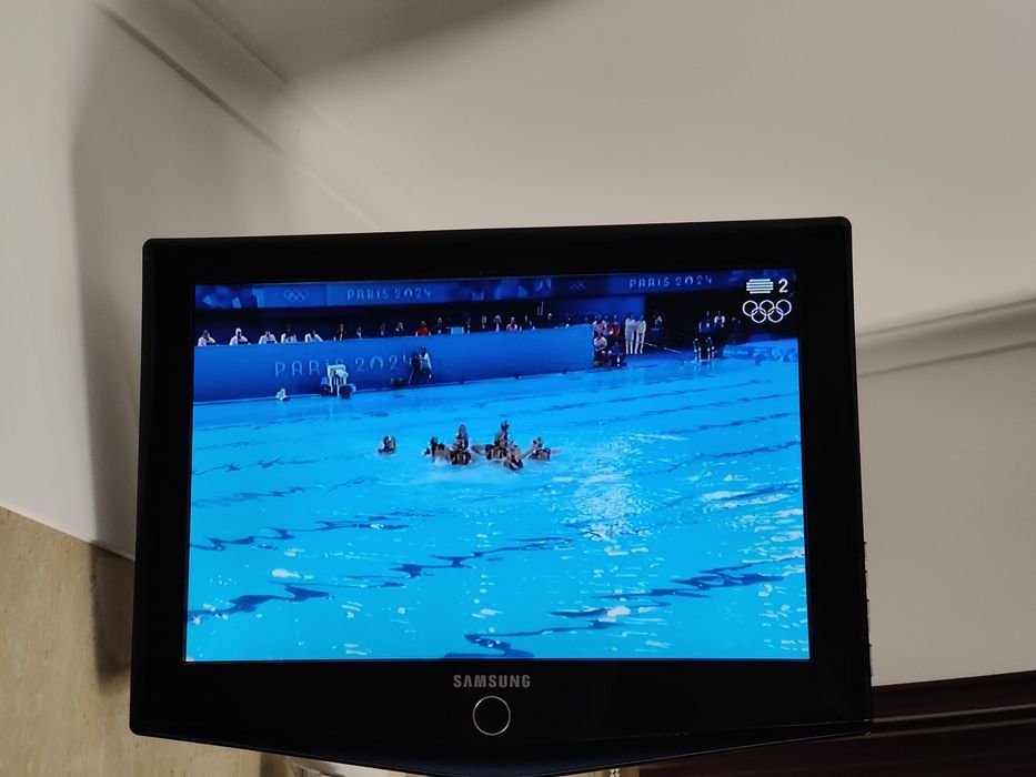 Vendo TV Samsung 19 polegadas