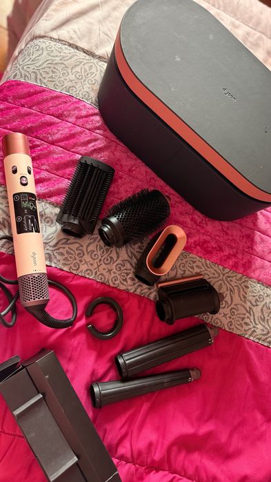 Dyson airwrap ceramic pink