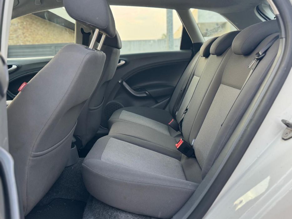 Seat Ibiza ST 1.2 TDI 2011 - c/ Garantia 18m
