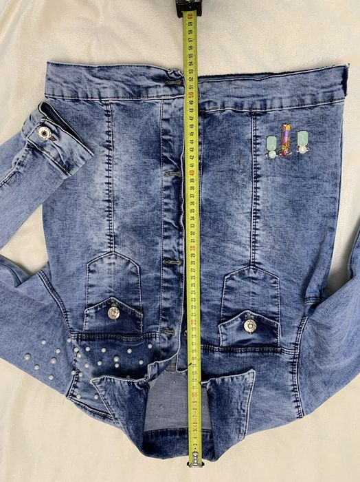 Крута джинсовка для маленької модниці