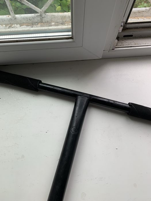 руль striker gravis pro L 65/60см