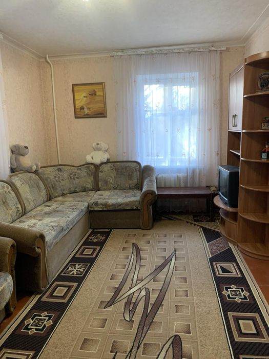 Сдам 2-комнатную квартиру на Правом берегу, район 22 школы.