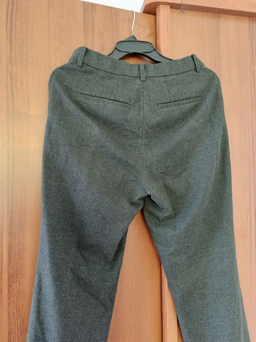 Spodnie w pepitke Uniqlo