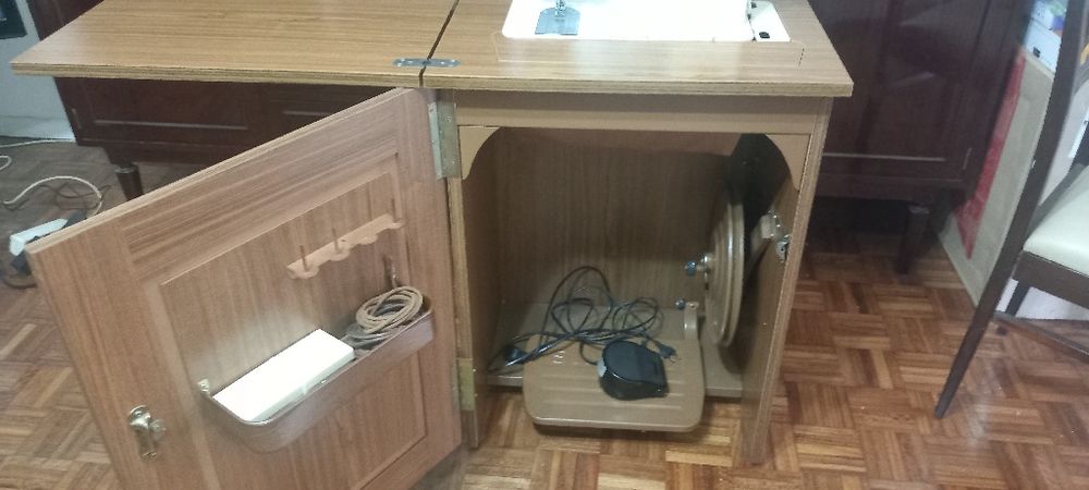 Maquina de custura