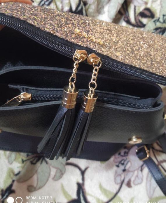 Рюкзак Рюкзак-сумка Рюкзак-сумка з блистівками "ZARA"