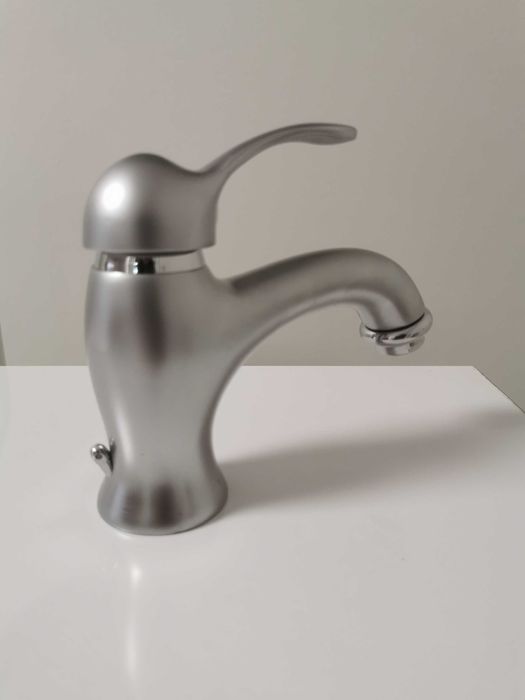Torneira misturadora de lavatório