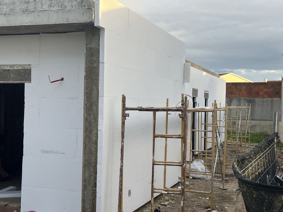 Trabalhamos com isolamento termico capoto