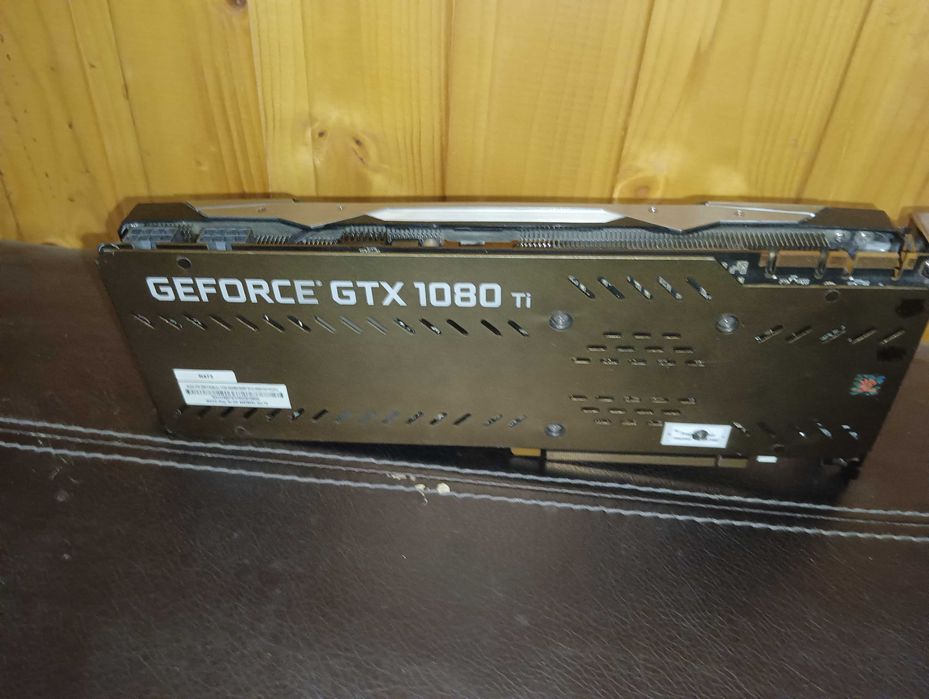 GTX 1080 TI 11 GB працює на рівні RTX 3060 TI відео в ідеалі доглянута
