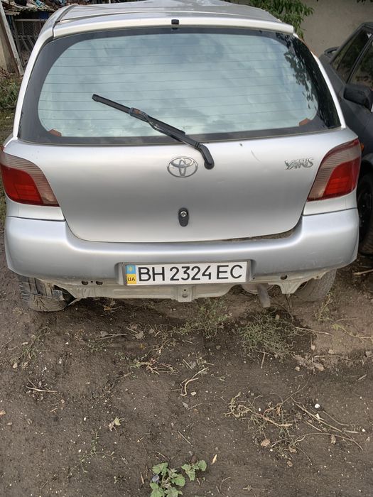 Разбор toyota yaris 1,3 2001