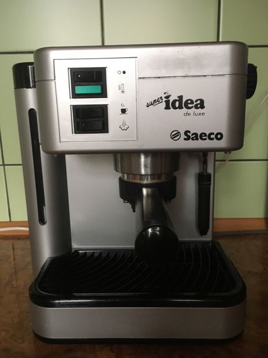 Продам кофемашину Saeco sin 007