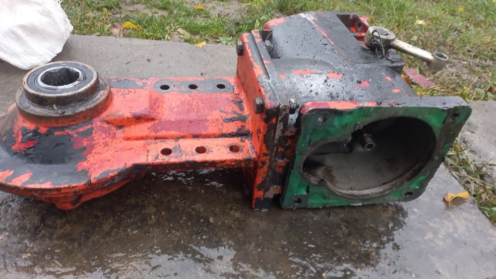 Продам редуктор і коропка на мотоблок