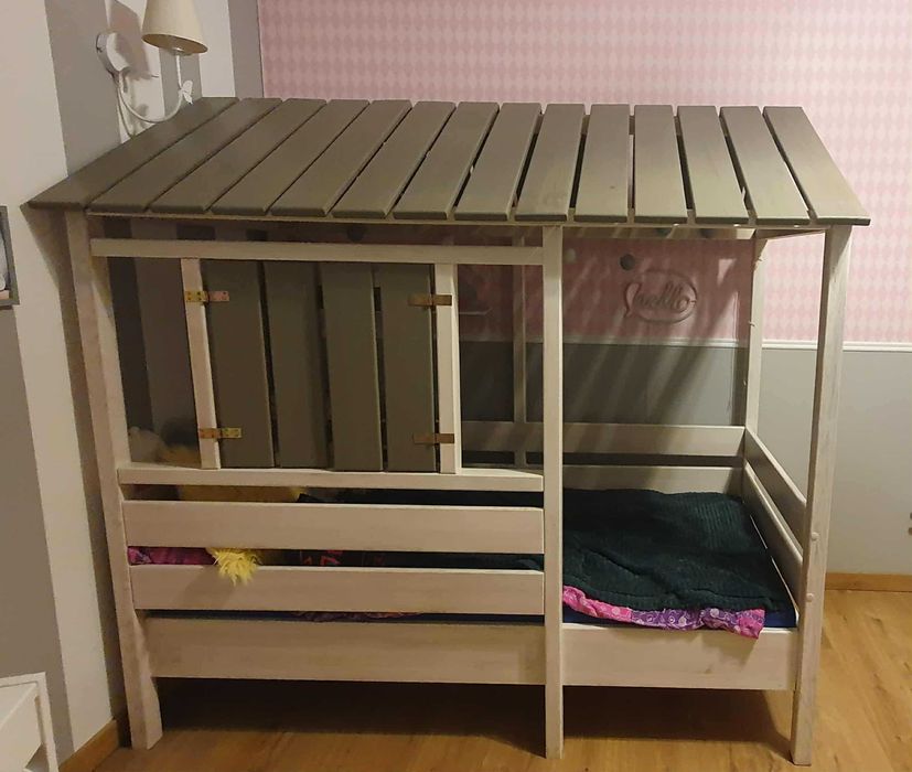 Łóżko dziecięce, domek, drewniane