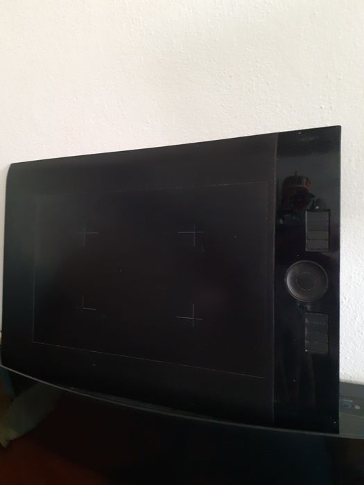 Wacom Intuos 4 PTK-840 Digitizing Tablet64737766592515121