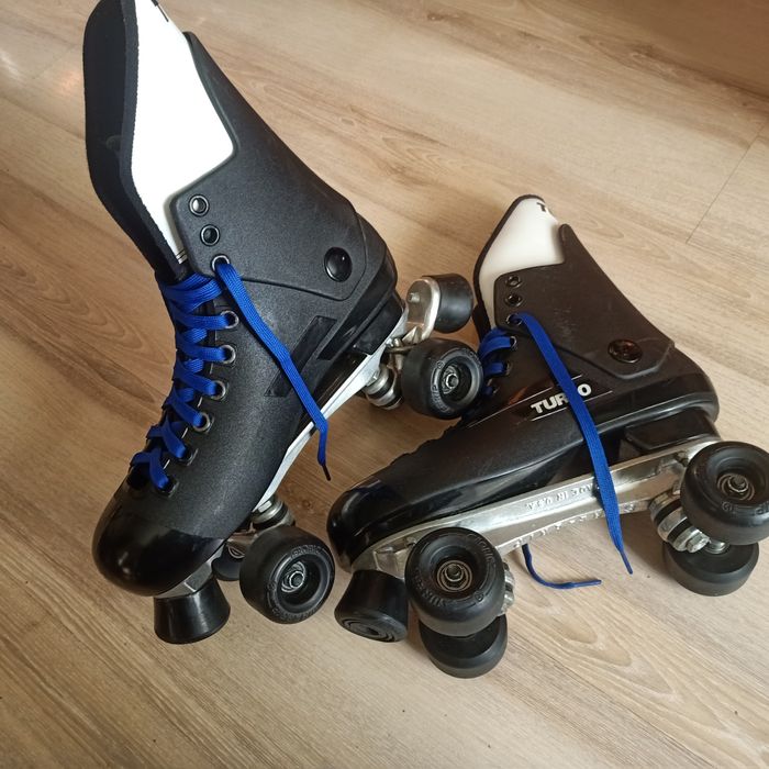 Wrotki Oryginalne Supreme Turbo 99 dla dorosłych , rozmiar 42-43