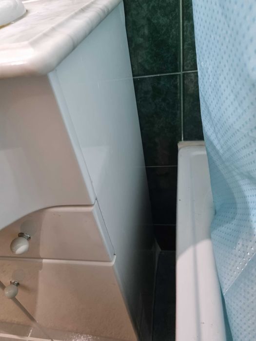 Móvel WC completo com misturadora e espelho