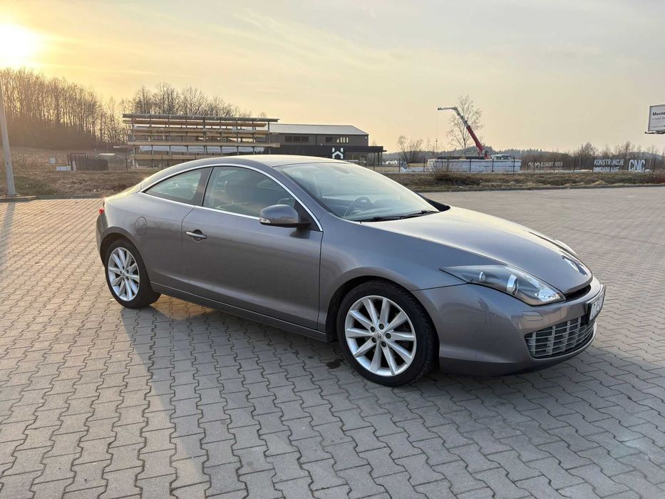 Renault Laguna III Coupe 2.0 GT 204KM 4Control
