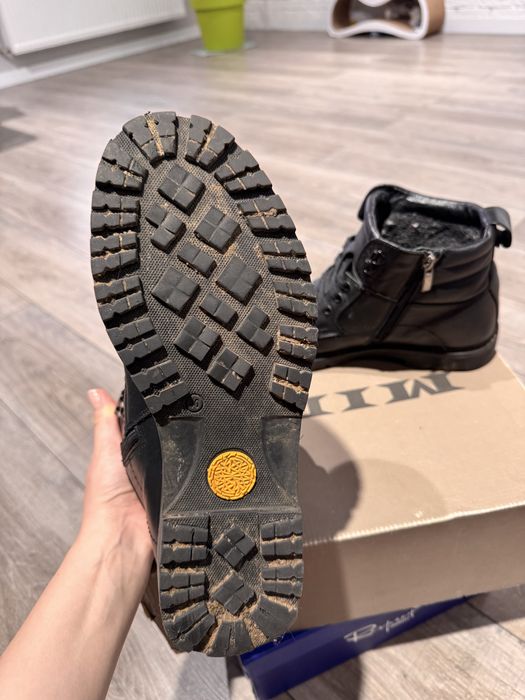 Чоботи чоловічі