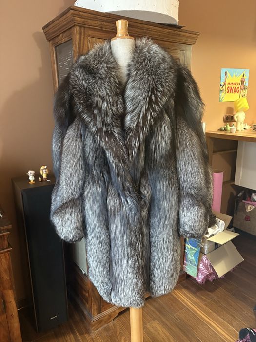 duze cieple futro naturalne z lisa