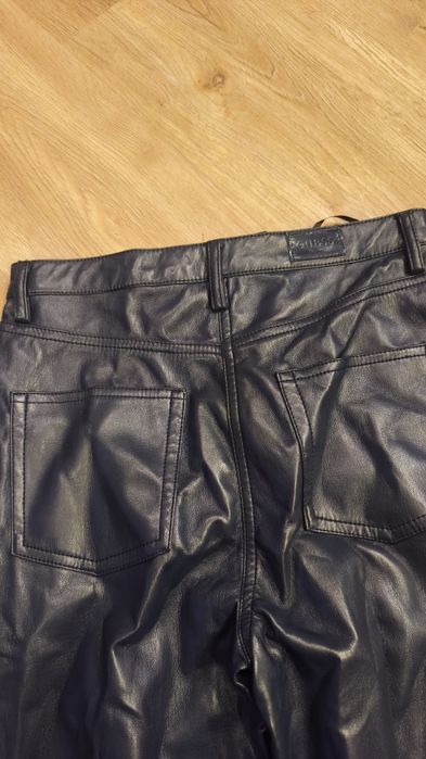 Guess leather  spodnie
