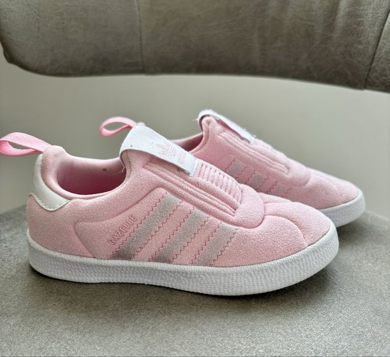 Adidas gazelle  кроссовки 25 р. Германия кросівки Оригинал мокасины мокасіни кеди кеды