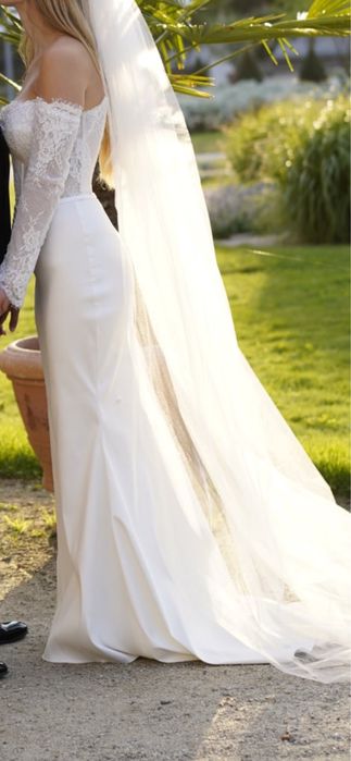 Przepiękna suknia ślubna rybka z trenem Madonna S