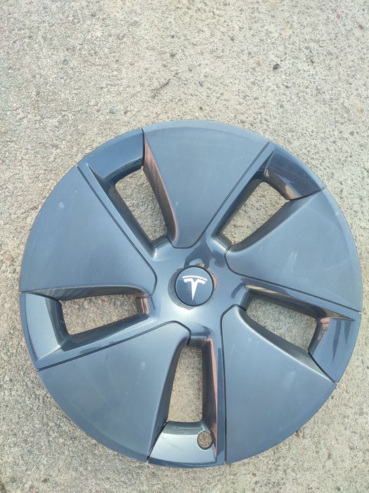 Шини 235/45/R18 Hankook Ventus S1 as 5.3мм