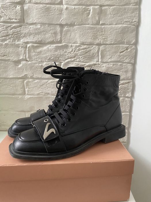 черевики, ботінки естро