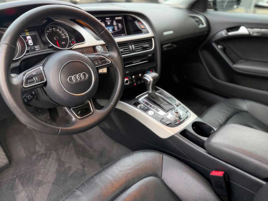 Audi  A5 Premium Plus      2015