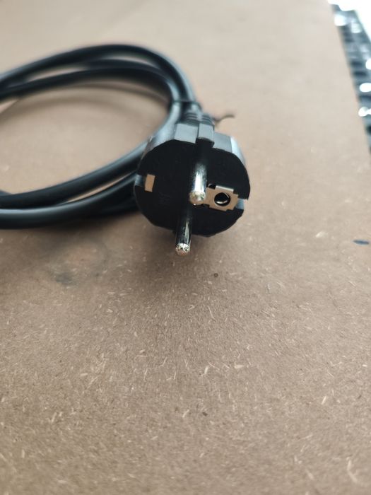 Cabo de alimentação