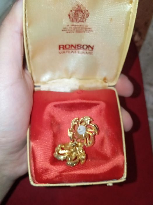 Brincos de senhora vintage