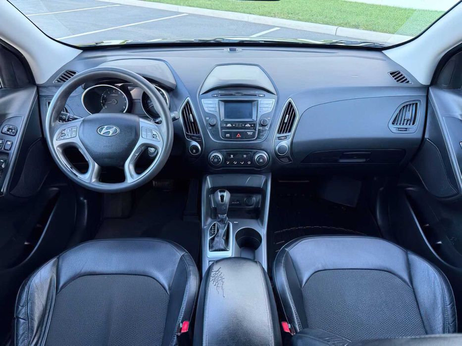 Hyundai Tucson GLS      2015