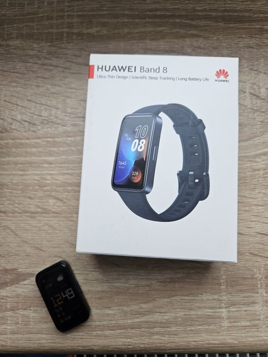 Huwawei band 8 bez opaski