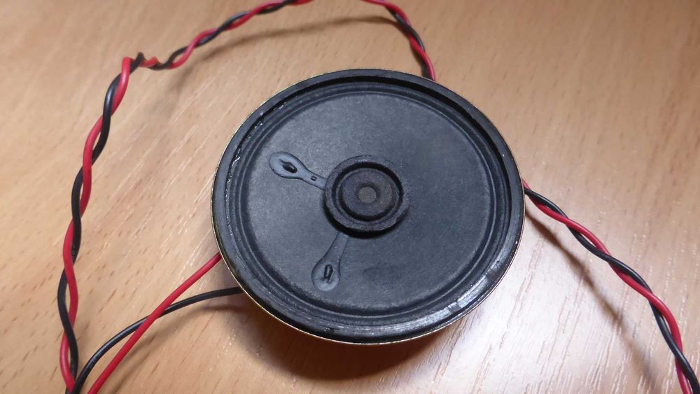 Спікер динамік материнської плати комп'ютера