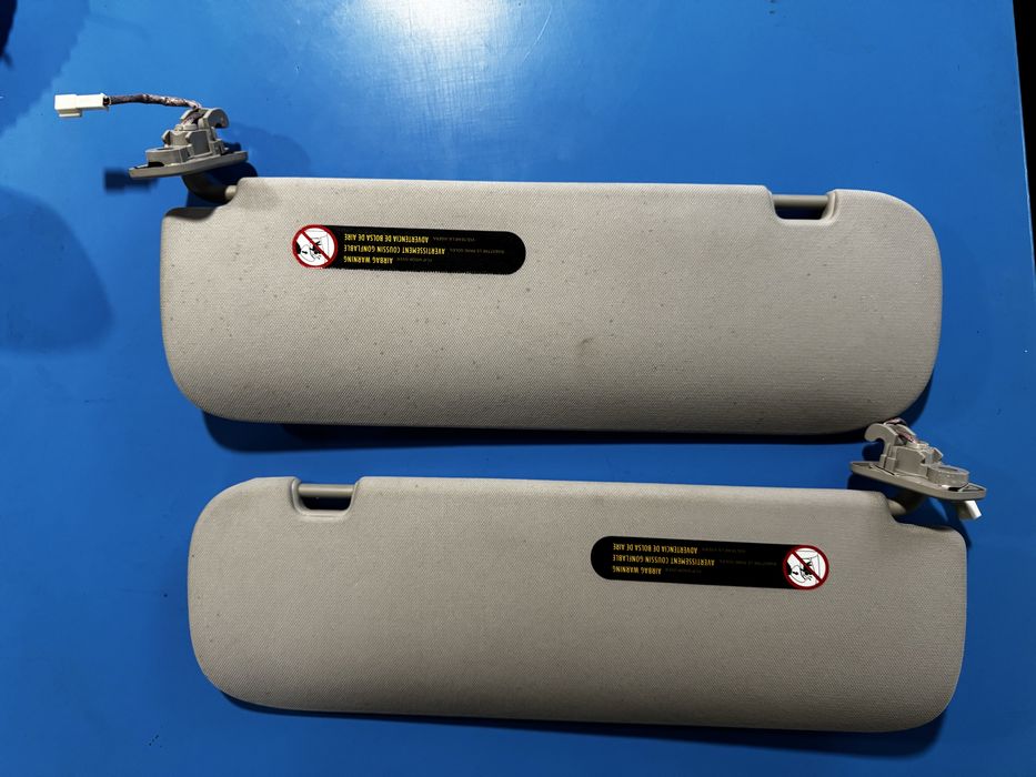 Козырёк солнцезащитный (левый, правый) Tesla model y 2021