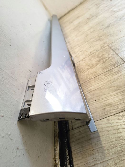 nakładka progowa prawa strona volkswagen passat b8 3g0853858f