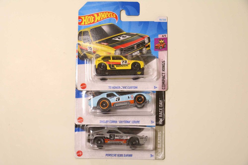 Hot Wheels - Diversos - Mainline 2023/2024