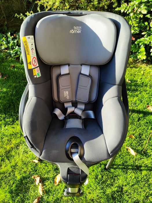 Fotelik samochodowy Britax Römer Dualfix M i-Size Storm Grey – idealny stan!
