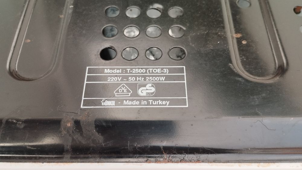 Fogão eléctrico de duas placas e um de uma
