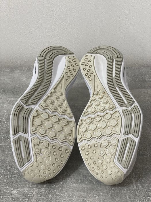 Кросівки Nike Downshifter 7, 38.5 розміру