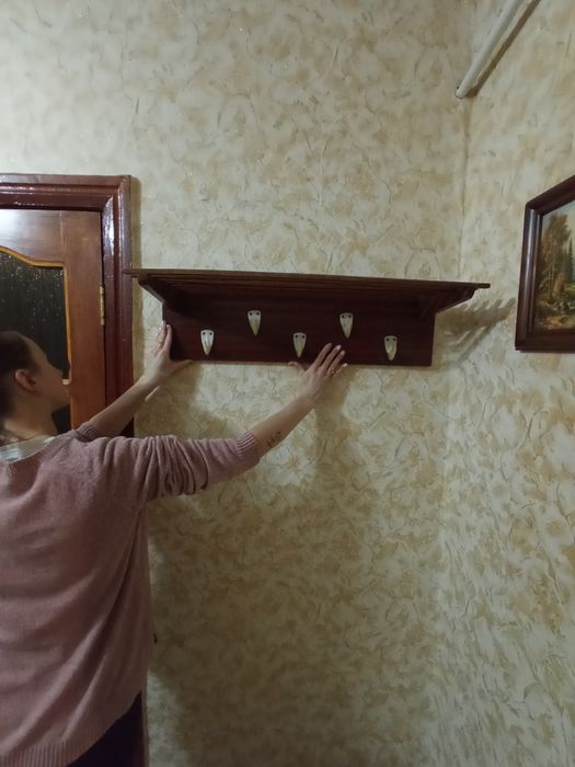 Вішалка для одягу