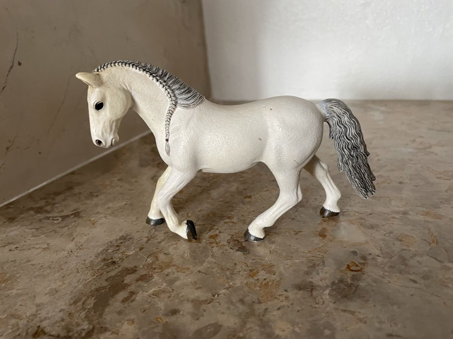 Figuras varias de animais