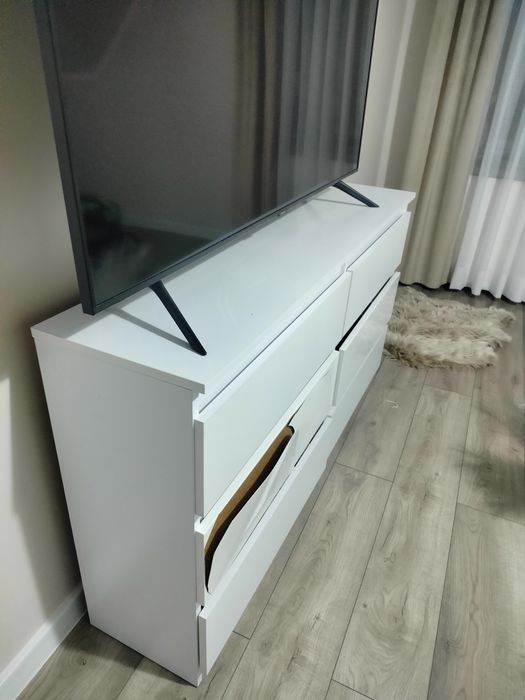 Komoda na telewizor