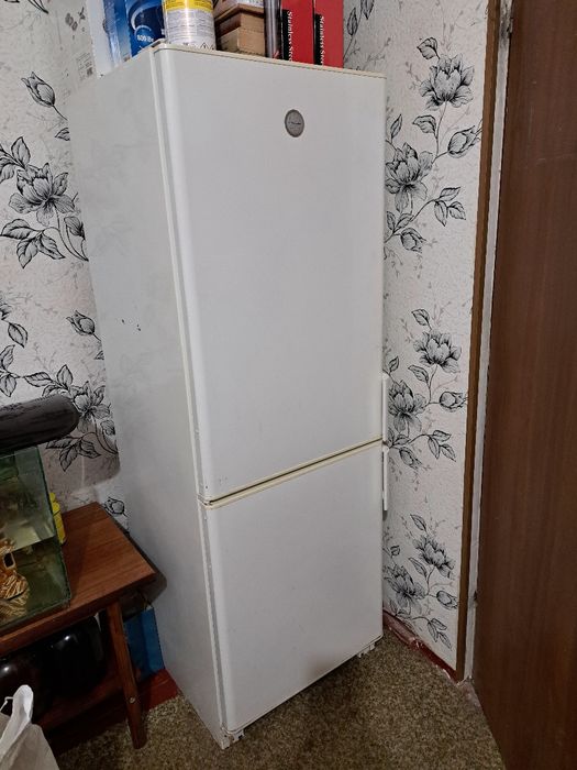 Холодильник Electrolux