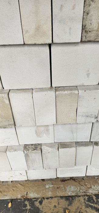 Sprzedam cegle biala