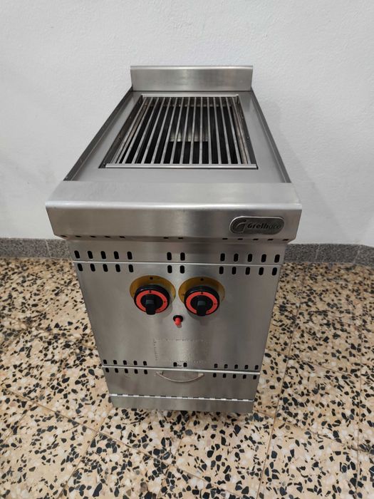 Grelhador a gás com gaveta agua