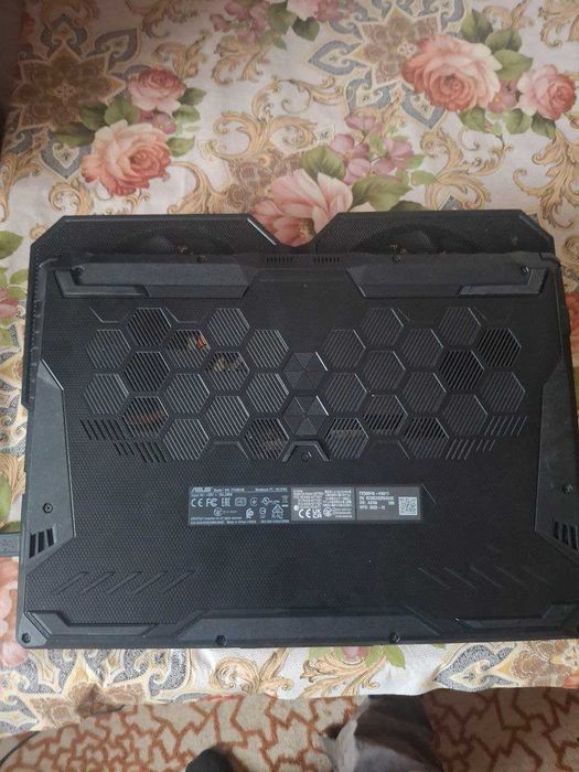 ASUS TUF Gaming F15 FX506HM (i7-11800H + RTX 3060)