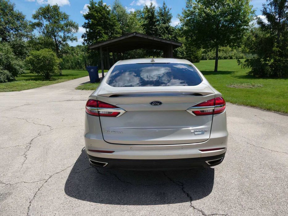 Ford Fusion Titanium      2019