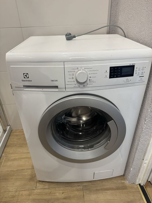 Pralka Electrolux 6 kg, 1000 obr./min