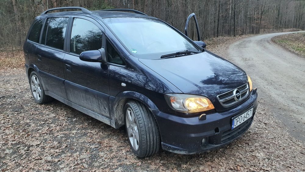 Opel Zafira OPC 2.2dti 125KM  207tkm nowa pompa nie touran