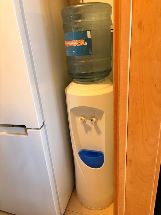 Dispensador de água Oasis